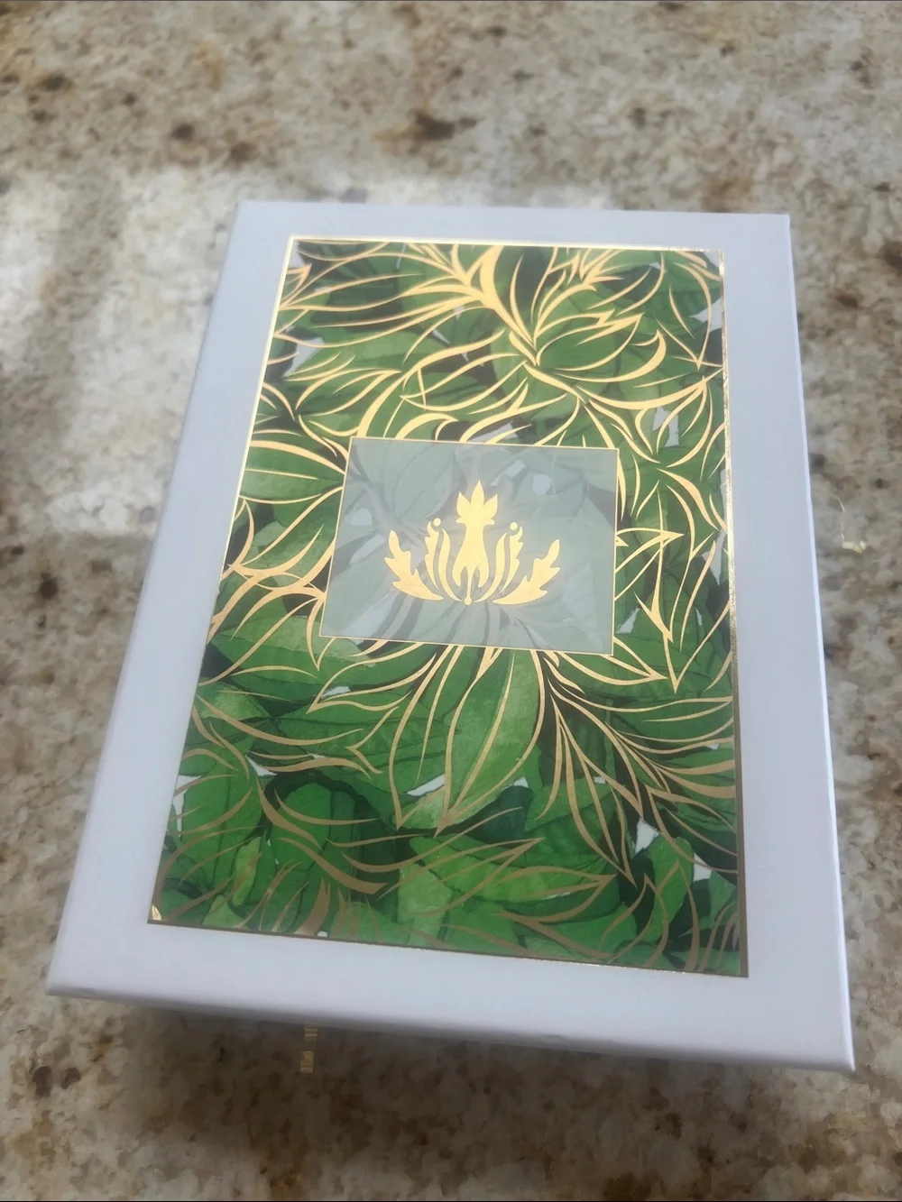 MALIE ORGANICS ASSORTMENT OF PRODUCTS FOR BODY & BATH NIB